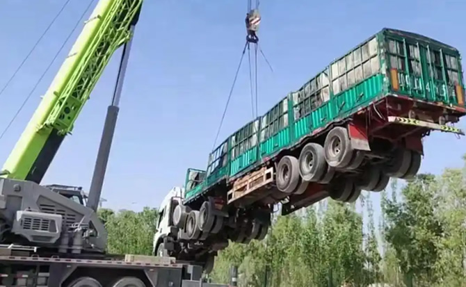 奇台道路脱困救援案例